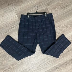 Banana Republic Straight Leg Office Pant in Blue Patterned